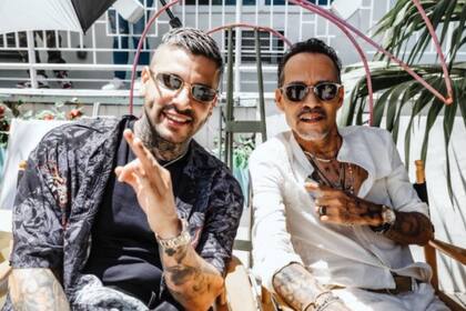 Alex Duvall compartió escenario con Marc Anthony