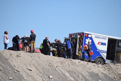 Alex Harvill es asistido tras el accidente; fallecería horas después en el hospital