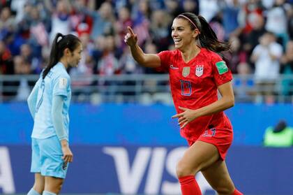 Otro de los festejos de Alex Morgan, una figura mundial.