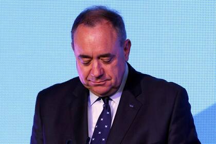 Alex Salmond, líder del Partido Nacionalista Escocés, pidió a los tres principales partidos del Reino Unido que cumplan sus promesas de conceder más autonomía a Escocia