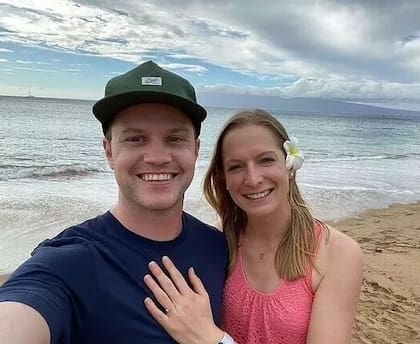 Alexander Burckle y Elizabeth Webster, una pareja de californianos que quedó varada en altamar en un tour de snorkeling.