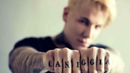 Alexander Caniggia, cantante