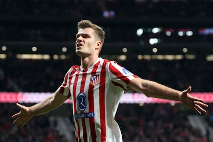 Alexander Sorloth consiguió dos goles en la victoria sobre Espanyol; Atlético de Madrid es goleador pero a la vez vulnerable.