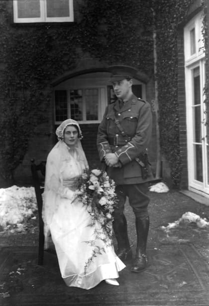 Alexander Wilson en el día de su primer boda con Gladys Ellen Kellaway