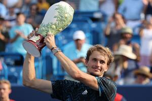 Zverev arrasó a Rublev en la final  de Cincinnati y conquistó su cuarto torneo de la temporada