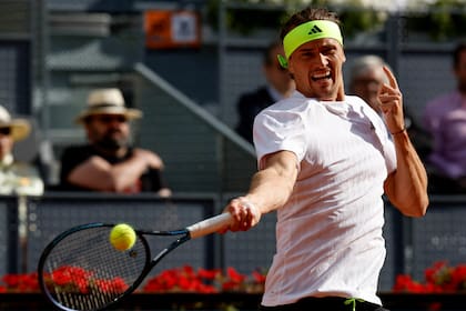 Alexander Zverev jugará contra Camilo Ugo Carabelli