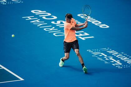 Alexander Zverev reapareció en la Diriyah Tennis Cup, en Arabia Saudita
