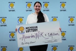 Alexandra Wilk ganó US$ 1 millón en el juego Instant Jackpot de la Lotería de Michigan.