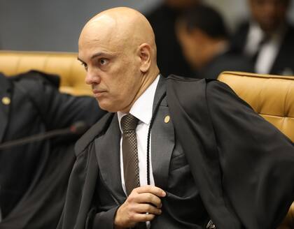 El presidente del Tribunal Superior Eleitoral, Alexandre de Moraes, ratificó que los comicios en Brasil cierran a las 17 