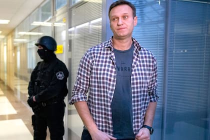Alexei Navalny, líder de la oposición Rusa, fue hospitalizado por “envenenamiento”