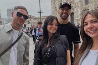 Mac Allister y González, de paseo por Milán con sus parejas: vuelo privado, hotel de lujo y compras