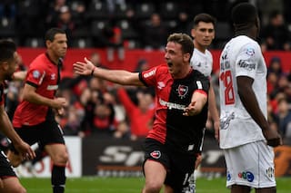 Newell's le ganó por 2-0 a Central Córdoba, el debutante en la Superliga
