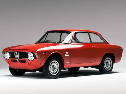 Alfa Romeo Giulia GT (1965)