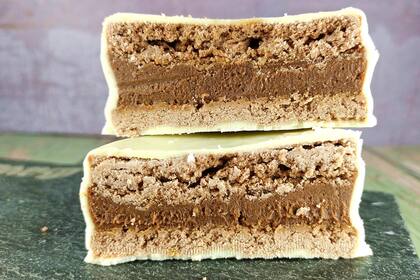 Alfajor de nuez de Ghaniun