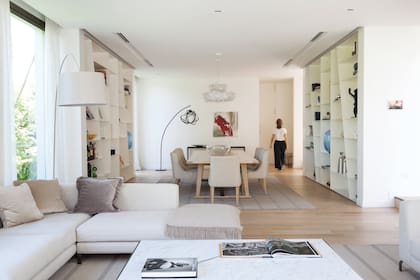 Alfombras (RUGit). Pisos de roble (Indusparquet).