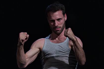 Alfonso Barón, uno de los protagonistas de Un poyo rojo