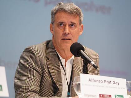Alfonso Prat Gay, ex ministro de Economía y ex presidente del Banco Central asegura qué: “El kirchnerismo que siempre saqueó a los jubilados, con Cristina Kirchner y Alberto Fernández, ahora los usa para intentar un rédito político”. Disiente con las cuentas presentadas para el titular de la cartera