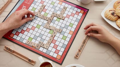 Alfred Mosher Butts fue quien diseñó los primeros bocetos del Scrabble