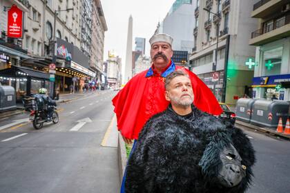Alfredo Casero y Fabio Alberti se reúnen para re-editar en el teatro el éxito televisivo CHA CHA