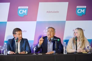 Cornejo cerró su campaña y apuntó contra los que “prometen cambio” a partir de la “mala fe”