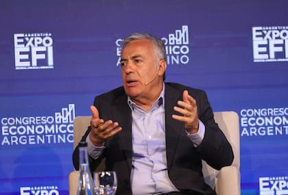 Alfredo Cornejo, gobernador de Mendoza, pidió avanzar con una reforma fiscal integral para eliminar impuestos distorsivos