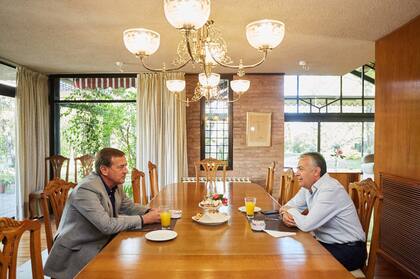 Alfredo Cornejo junto al gobernador electo Rodolfo Suarez