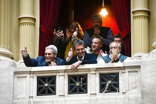 Alfredo Leuco: “Massa canta ‘Nerón, Nerón qué grande sos’”