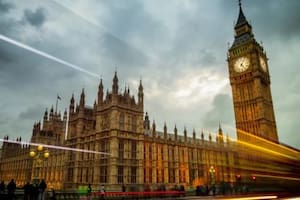 El "error de cálculo” detrás de la turbulencia política que vive Reino Unido