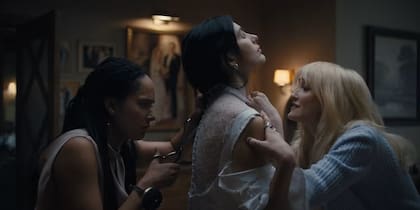 Algo terrible está a punto de suceder (Netflix).