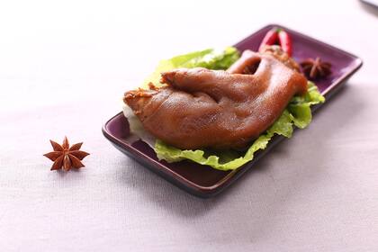 Algunas carnes como las manos de cerdo son ricas en colágeno