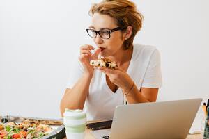 Algunas curiosidades para tener en cuenta sobre la saliva (Foto: Pexels)