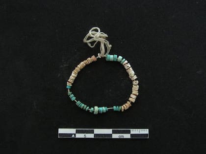 Algunas de las joyas encontradas en las excavaciones (Foto: Cortesía | Cristina García Moreno para El Sol de México)