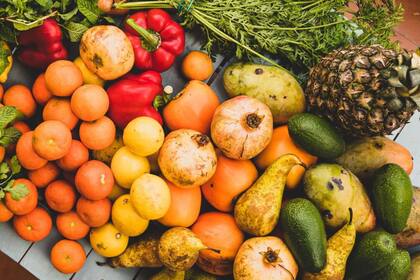 Algunas frutas y verduras son más saludables crudas