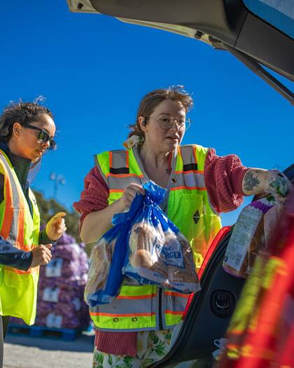 Algunas jornadas de entrega de alimentos necesitan un registro previo para obtener comida (FB safoodbank)