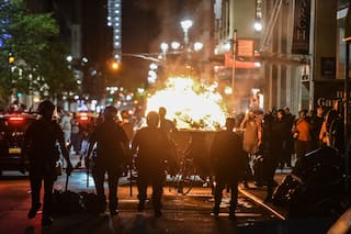 Los movimientos de protesta vuelven a encenderse alrededor del mundo