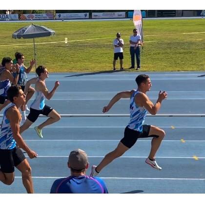 Algunas pruebas de velocidad de Florio en el país, superando ampliamente a sus contrincantes