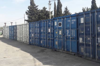 Algunas subastas pueden ser riesgosas al no conocer el interior de los contenedores