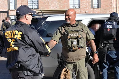 Algunos condados ya se han unido al programa 287(g) del ICE para colaborar con la identificación y arresto de inmigrantes ilegales