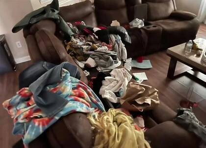 Algunos de los destrozos que le dejaron en su casa ubicada en Atlanta, Estados Unidos