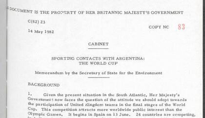 Algunos de los documentos secretos a través de los cuales la primer ministro Margaret Tatcher y su gabinete debatieron la posibilidad de retirar a las tres selecciones británicas (Inglaterra, Escocia e Irlanda del Norte) del Mundial de España 1982