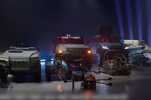 Algunos de los drones, robots y camionetas usados por Ucrania en la guerra contra Rusia.