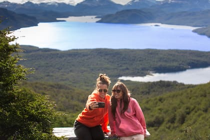 Algunos de los vecinos de Villa Meliquina se opusieron a la pavimentación de la ruta