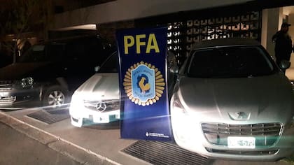 Algunos de los vehículos secuestrados al "Pata" Medina