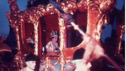 Algunos expertos creen que la coronación de Carlos III será más pequeña y menos pomposa que la de la reina Isabel, en 1953