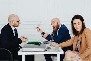 Cómo funciona la regla de los tres segundos para persuadir a otros con tu discurso
