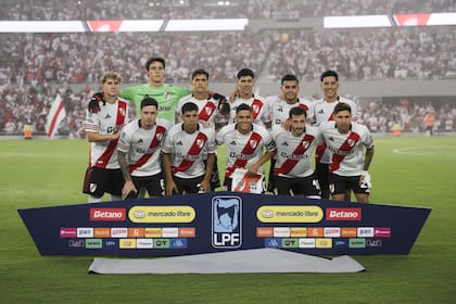 Algunos nombres nuevos, mejores intenciones, pero la misma realidad: River cambió de año, pero no de nivel