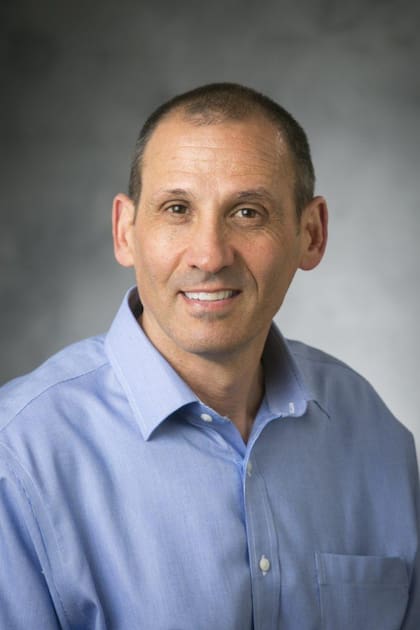 El médico e investigador Edward Patz