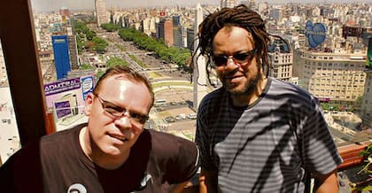 Ali Campbell y Astro en 2007, cuando visitaron la Argentina