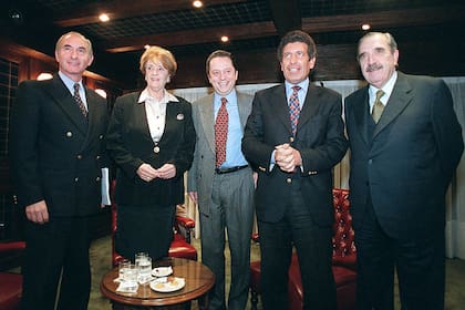 Los referentes de la Alianza: Fernando De la Rúa, Graciela Fernández Meijide, Rodolfo Terragno, Carlos Chacho Álvarez y Raúl Alfonsín