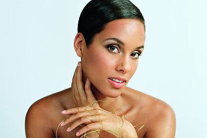 Alicia Keys, en una entrevista a solas con La Nación Revista